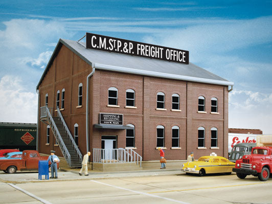 Walthers Cornerstone Brick Freight Office - HO Scale Kit