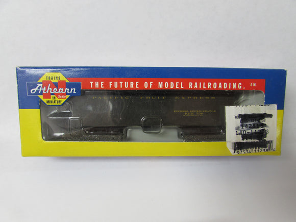 N scale Athearn Pacific Fruit Express Reefer