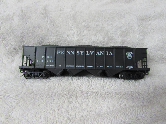 Athearn PRR 4 bay open hopper with load