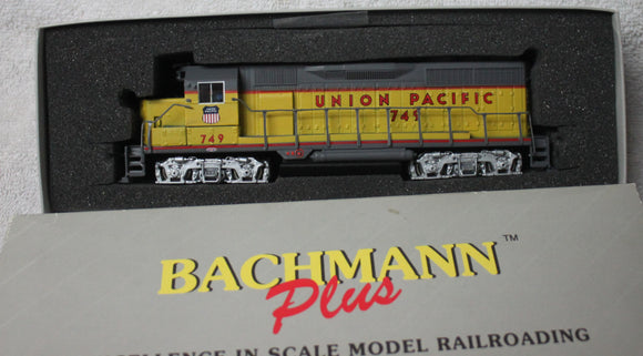 Bachmann Plus Gp35 UP 749
