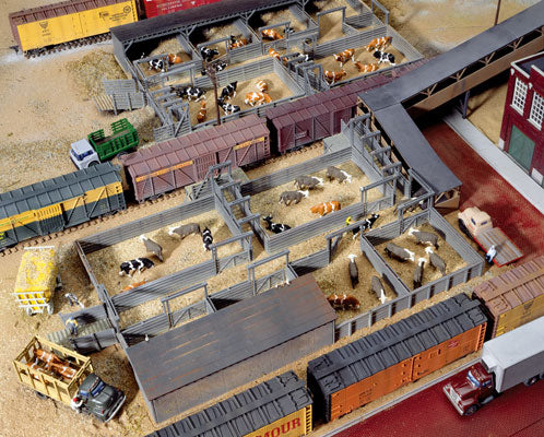 Walthers Cornerstone Stock Yards - 2 Pens HO Scale Kit