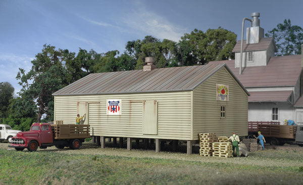 Walthers Cornerstone Co-Operative Storage Shed on Pilings