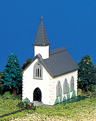 Bachmann Industries Country Church (Assembled) w/Figure