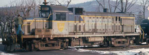 Alco D&H RS3m Chop Nose Delaware and Hudson