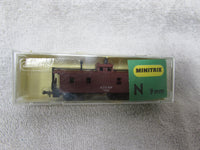 Minitrix ATSF Wood Caboose