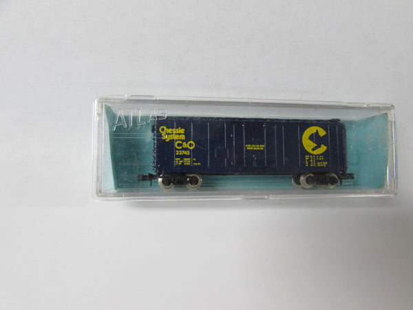 N Scale Atlas 3303 Chessie System 40' Plug Door Boxcar 23745 N822