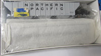 Walthers HO scale 3 bay hopper kit