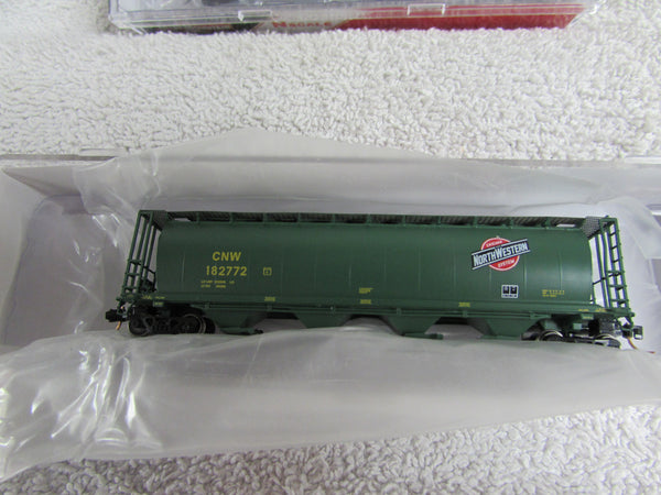 Intermountain Railway 65124-23	Chicago & NorthWestern	182772	Cylindrical Covered Hopper, 4 bay