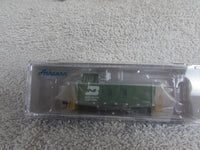 Athearn ATH	12083	Burlington Northern	11048	Caboose, Wood Side