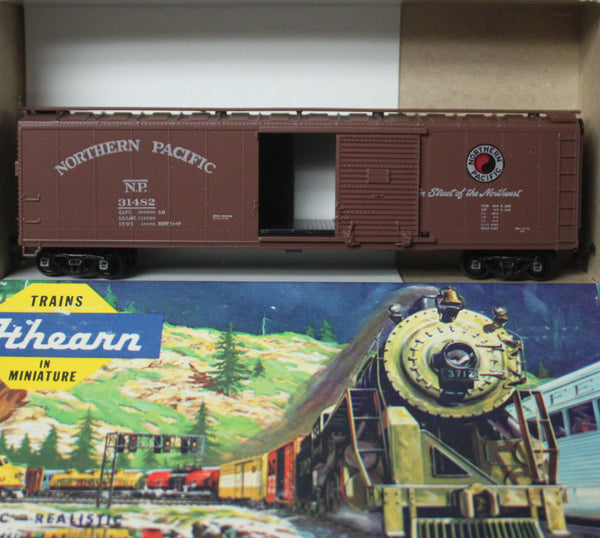 Athearn NP box car