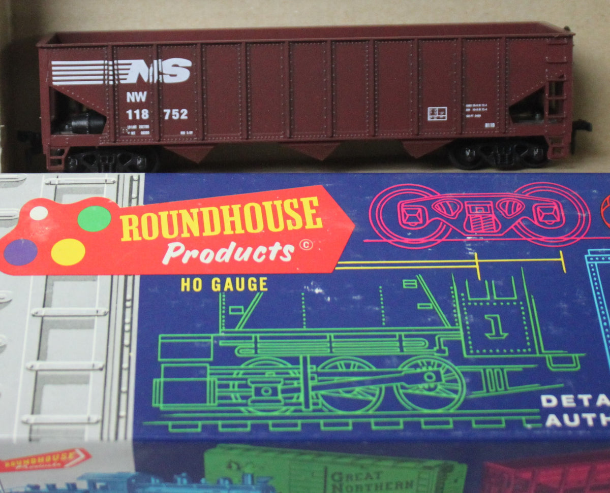 Roundhouse 3 bay NS hopper – Orange Empire Model Trains LLC