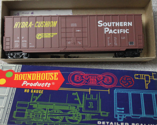 Roundhouse SP 40 foot box car