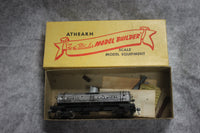 Athearn Yellow Box Kit - 40 foot single dome tank car Shell Chemical