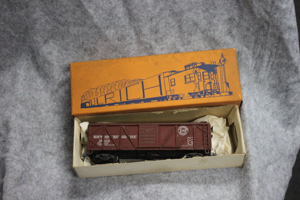 Ulrich Models - Built up wood braced box car SP