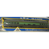 HO Scale AHM/Rivarossi #6444 NP Northern Pacific Vista Dome Passenger #557