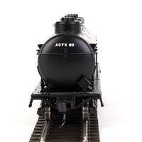 WalthersMainline 36' 3-Dome Tank Car - Ready to Run