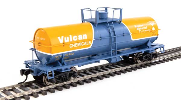 WalthersMainline 36' Chemical Tank Car Olin Chemical - Vulcan Chemical - GATX