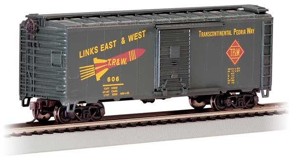 Bachmann Industries HO scale Pullman-Standard PS-1 40' Steel Boxcar - Ready to Run - Silver Series(R)