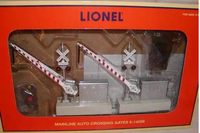 LIONEL #14098 MAINLINE AUTO CROSSING GATES