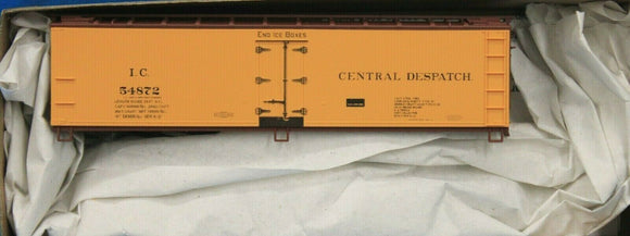 HO Scale - ACCURAIL 4909 ILLINOIS CENTRAL 40' Wood Refrigerator Car - KIT